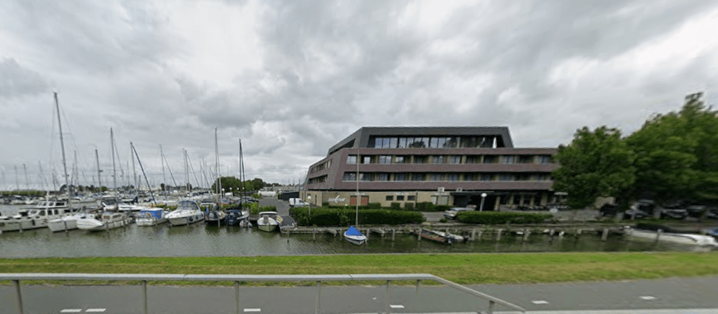 Iselmar Sporthotel en Recreatiecentrum (Fr) 4p