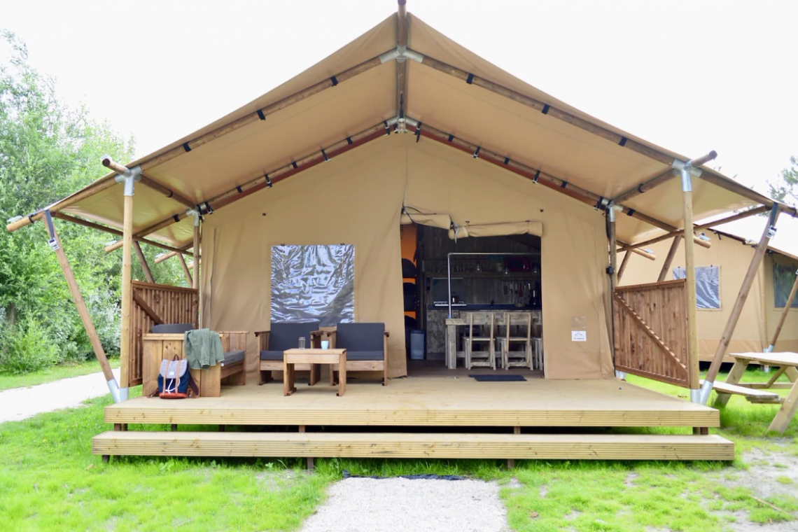 Strandpark Vlugtenburg safaritent, 's Gravenzande (Z-H) 5p